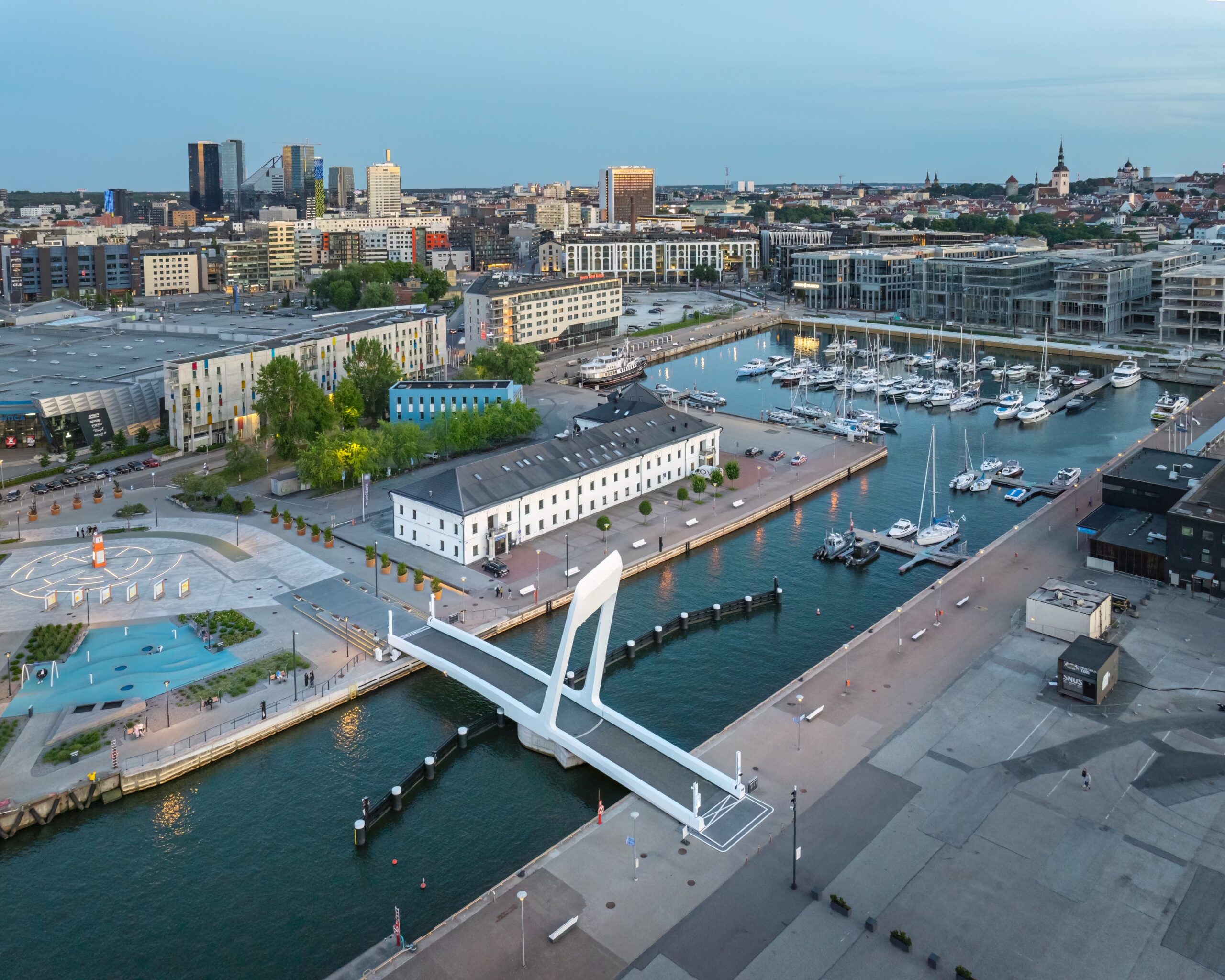 Old_City_Harbour_by_Argo_Viikvald_10072024-101-scaled